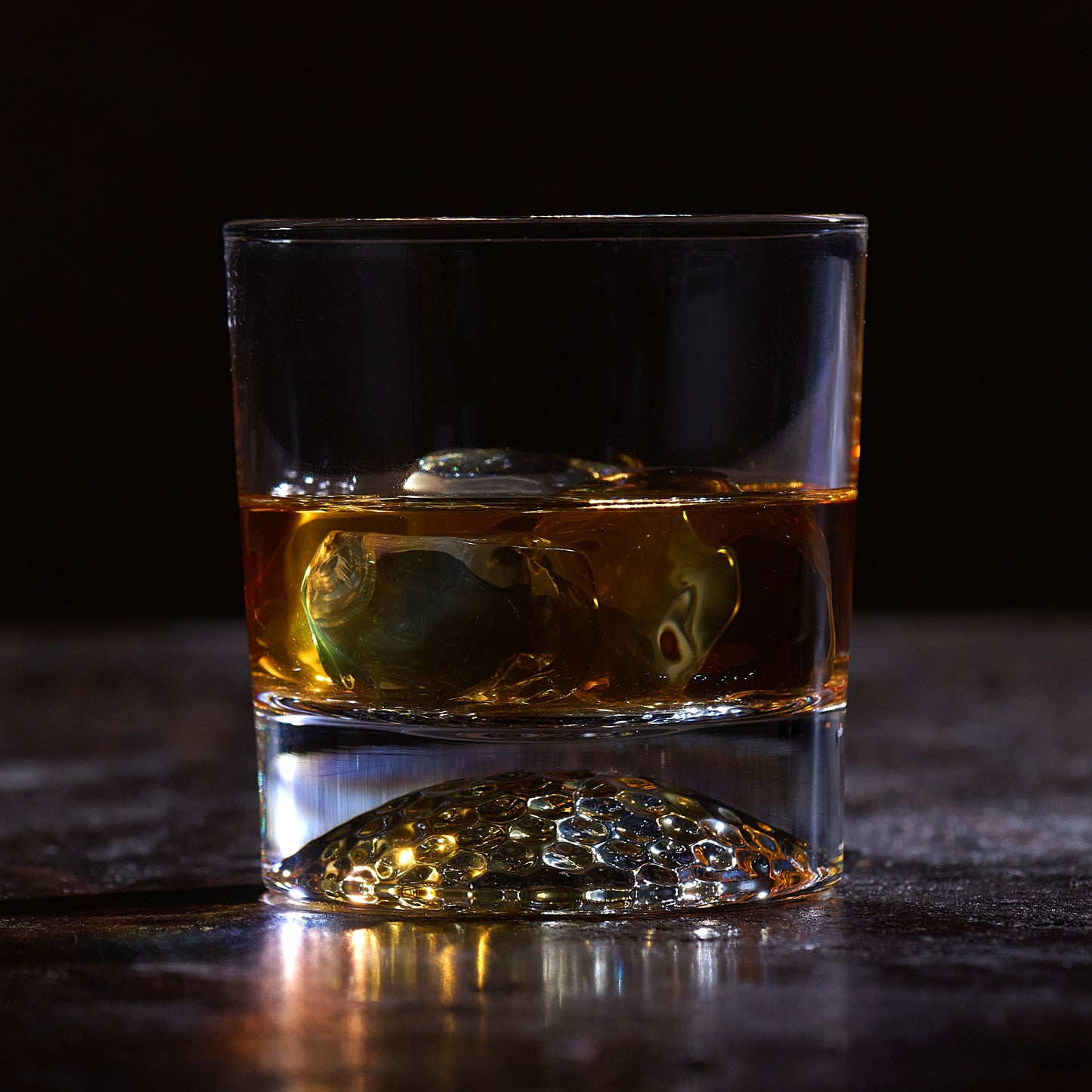 Golf ball whiskey glass gift set for golf lovers