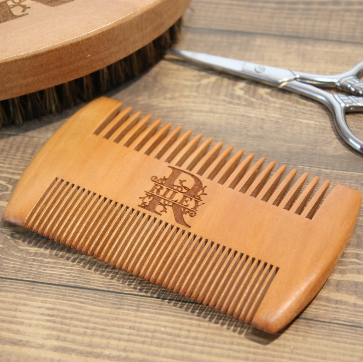Personalized Beard Brush beard comb Gift set Happy anniversary gift for him husband boyfriend gift Engraved family name monogram initial beard Grooming Beard Brush Set Groomsmen Gift Engraved Husband Anniversary Men Gift Wooden Brush Fathers Day Gift sandalwood comb men comb gift monogram initials