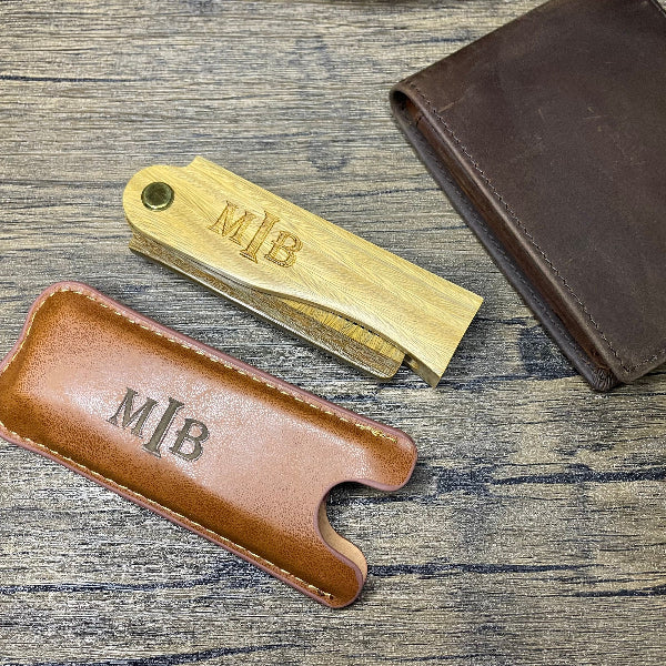 engraved beard comb, Custom wooden comb, Valentines day gift, groomsman gift, anniversary or birthday gift, mens gift, Gift for husband